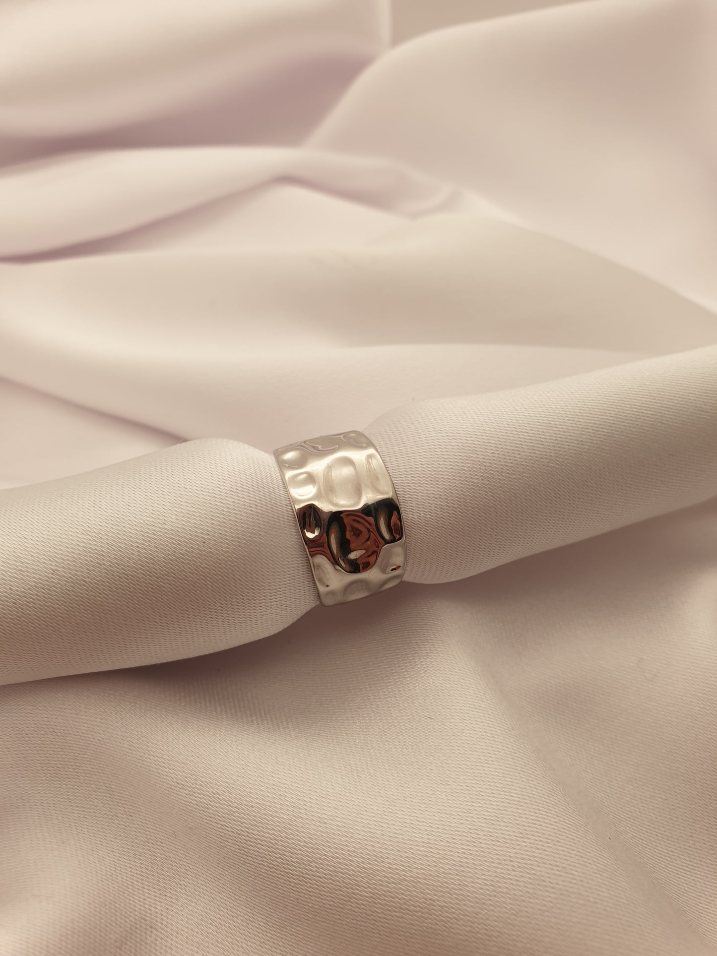 "MACAO" ADJUSTABLE RING