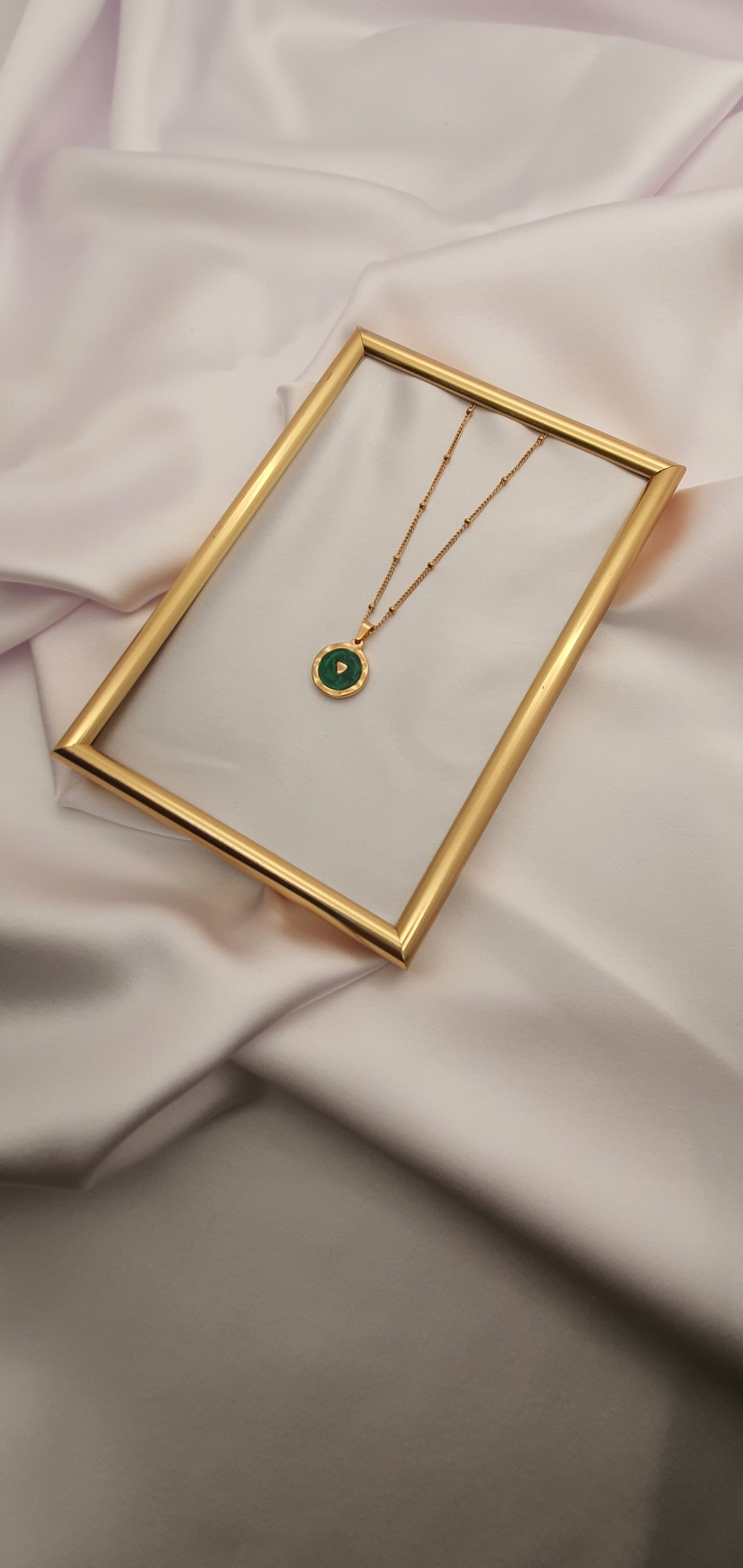 "KRYPTONITE" PENDANT NECKLACE