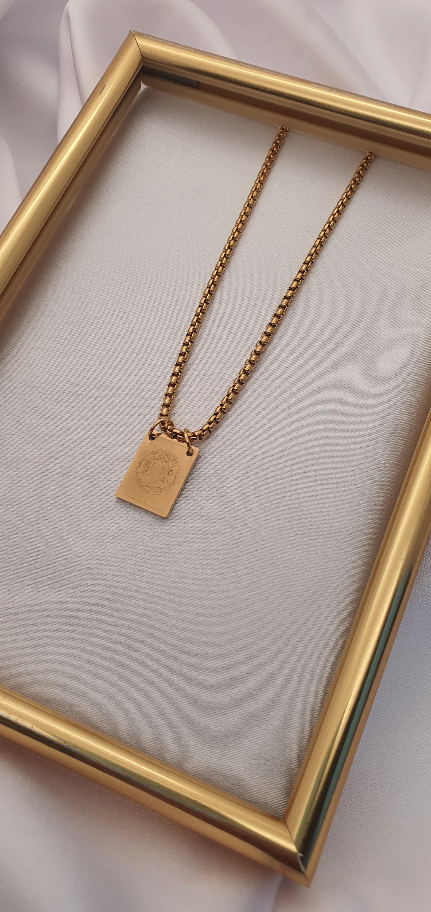 "PHARAOH'S ESSENTIAL SECRET" PENDANT NECKLACE | GOLD / SILVER