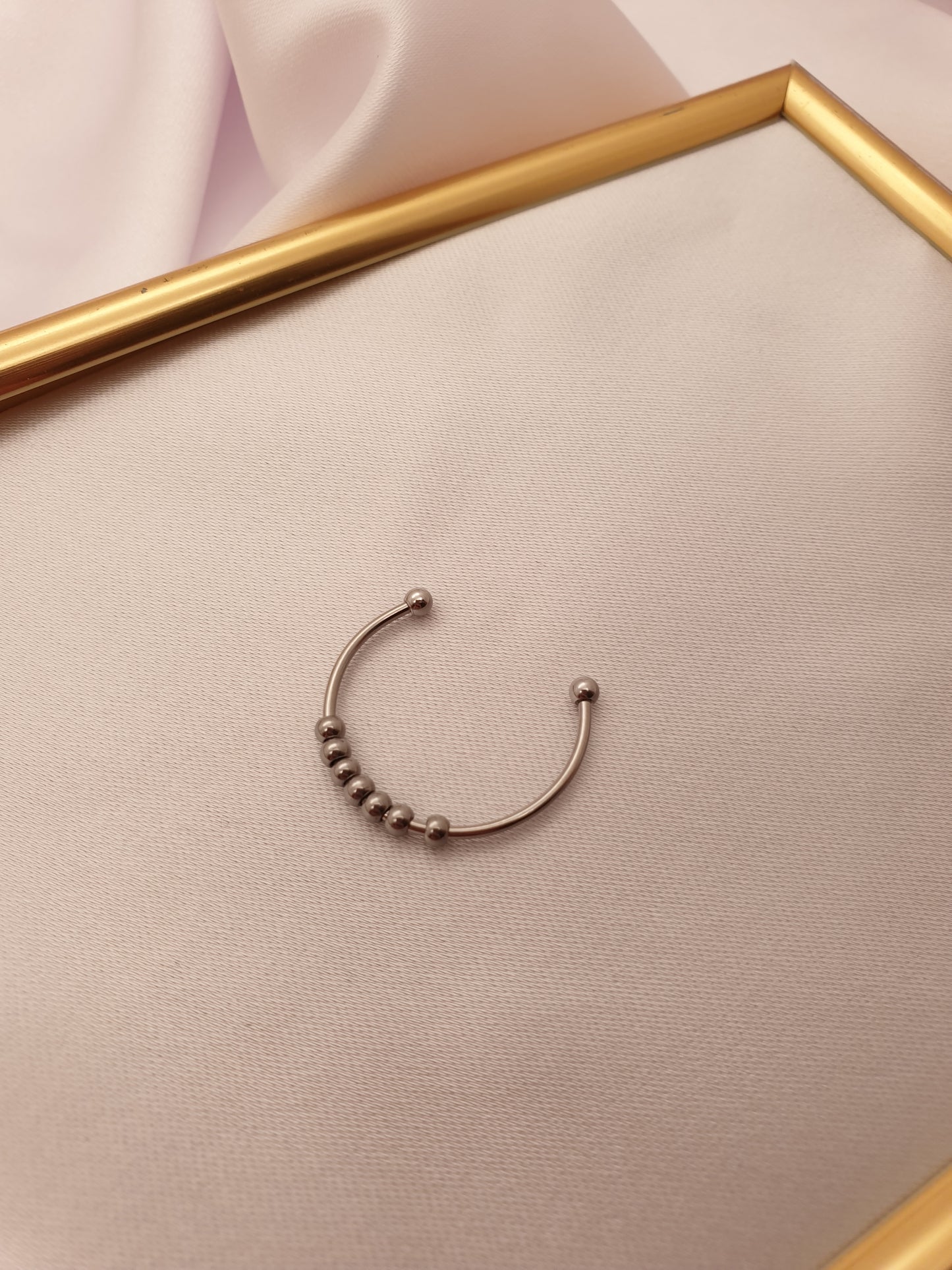 "ANTI-STRESS" ADJUSTABLE RING