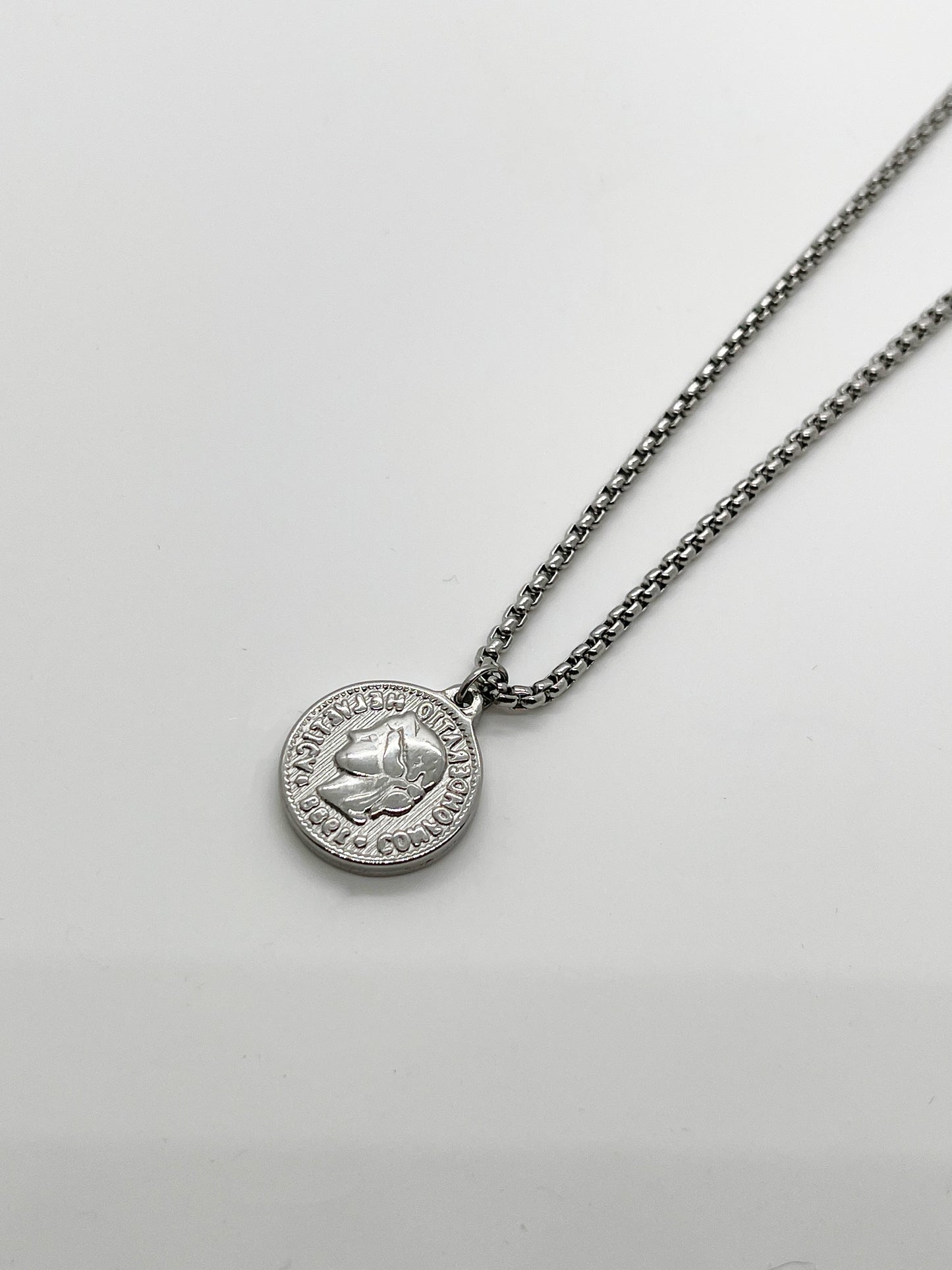 "HELVETICA" PENDANT NECKLACE | SILVER